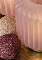 LAMPADA IN VETRO ROSA   CM.14,5X26,5 H.