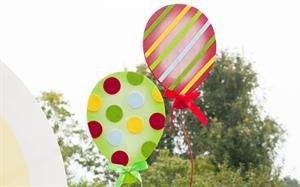 SET 3 PALLONCINI FELTRO SU BASE LEGNO