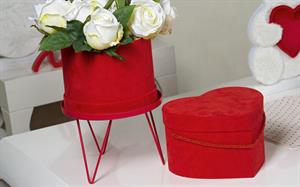 SCATOLA ALCANTARA CUORE ROSSO CON CORDINO CM.19X16X12 H.