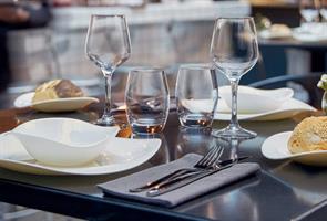 PIATTO TENDENCY FRUTTA  CM.22