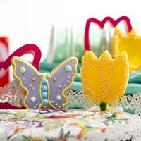 SET 2 TAGLIAPASTA FIORE E FARFALLA CM.8