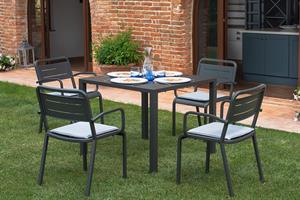 TAVOLO NOVA 80X80 CORTEN ZINCATO A CALDO