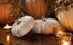 PORTA TEA-LIGHT VETRO ESAGONI ORO DIAM.7X8 H.