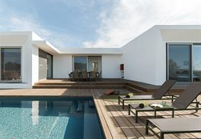 TAVOLINO KONNOR 40X40   VERDE