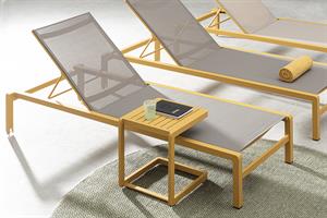 TAVOLINO KONNOR 40X40   VERDE